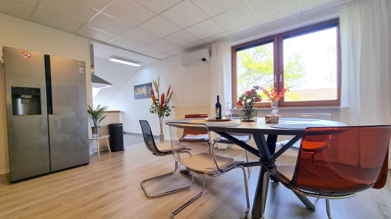 Wohnung: Workaholic Bis 6 Personen, Klima, 3x Tv *